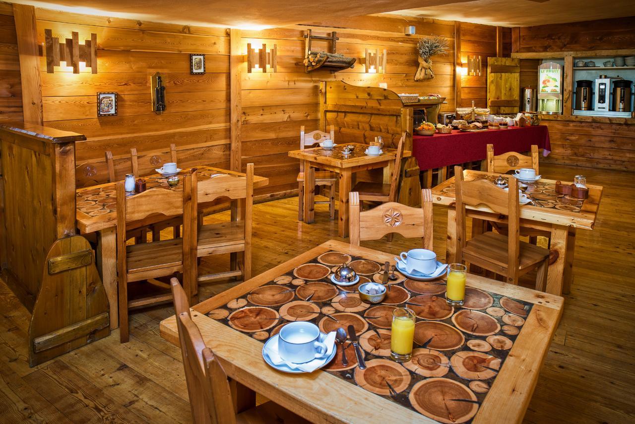 Hotel & Spa La Ferme De L'Izoard Арвию Екстериор снимка