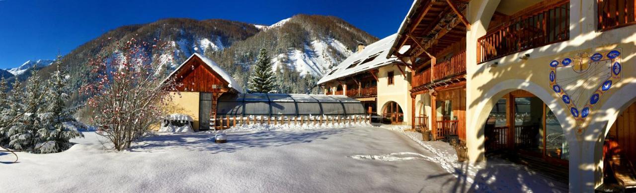 Hotel & Spa La Ferme De L'Izoard Арвию Екстериор снимка