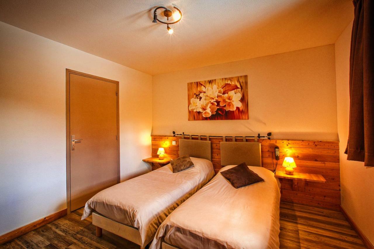 Hotel & Spa La Ferme De L'Izoard Арвию Екстериор снимка
